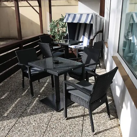 Hotel Seebrise 3*